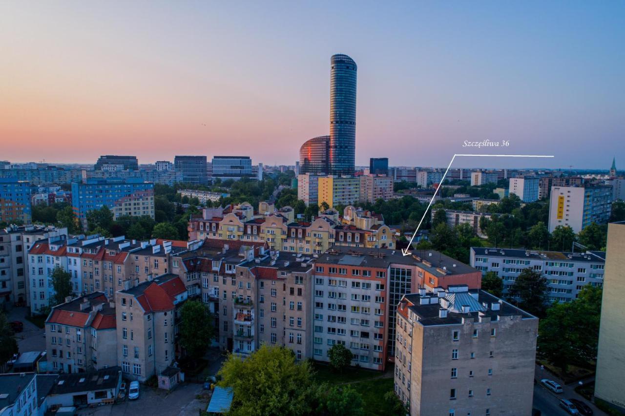 Studio Szczesliwa 36 Przy Skytower! วรอตซวาฟ ภายนอก รูปภาพ